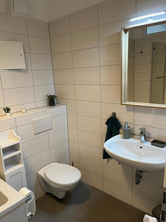 Schmuckstueck Im Herzen Rostocks Mit Gruener Oase Екстер'єр фото